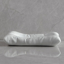 Charger l&#39;image dans la galerie, Ceramic Pillow Serving Plates - Set of 4
